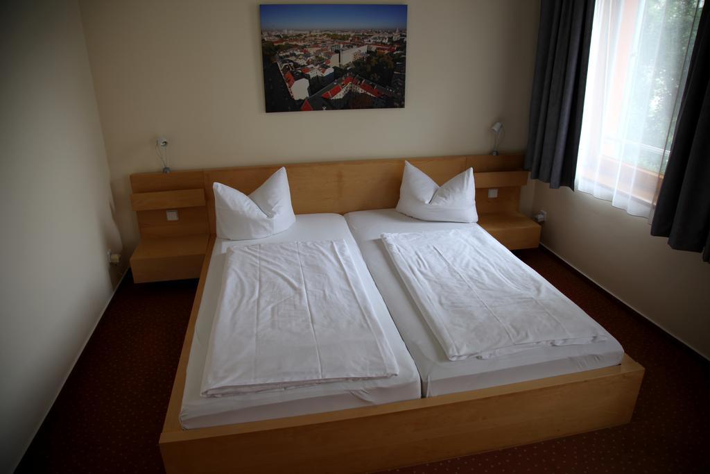 Hotel 26 Βερολίνο Δωμάτιο φωτογραφία